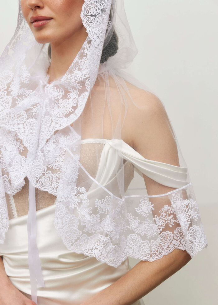 Вінчальний палантин «Divina» з мереживом Blumarine