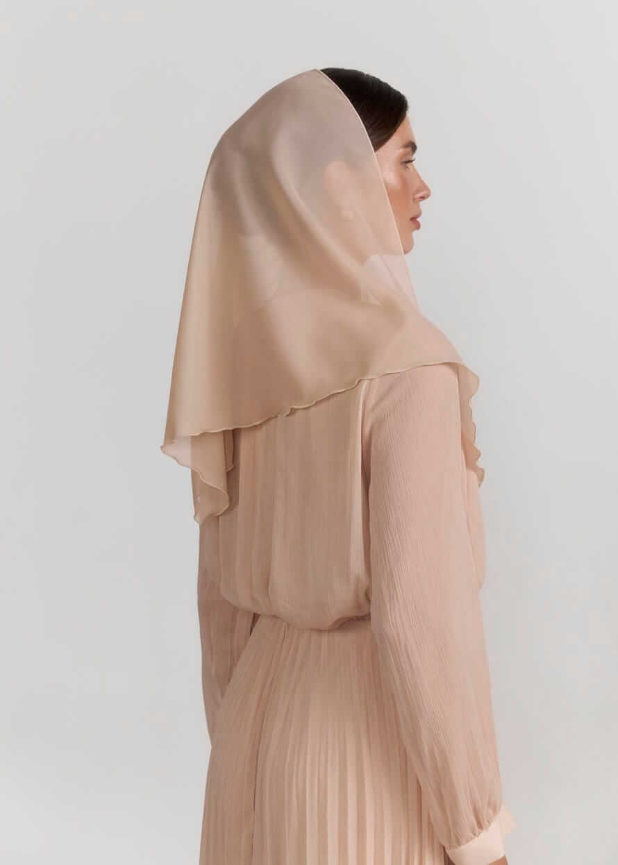 Хустка для храму “Beige Charm” з акцентними китицями, бежева