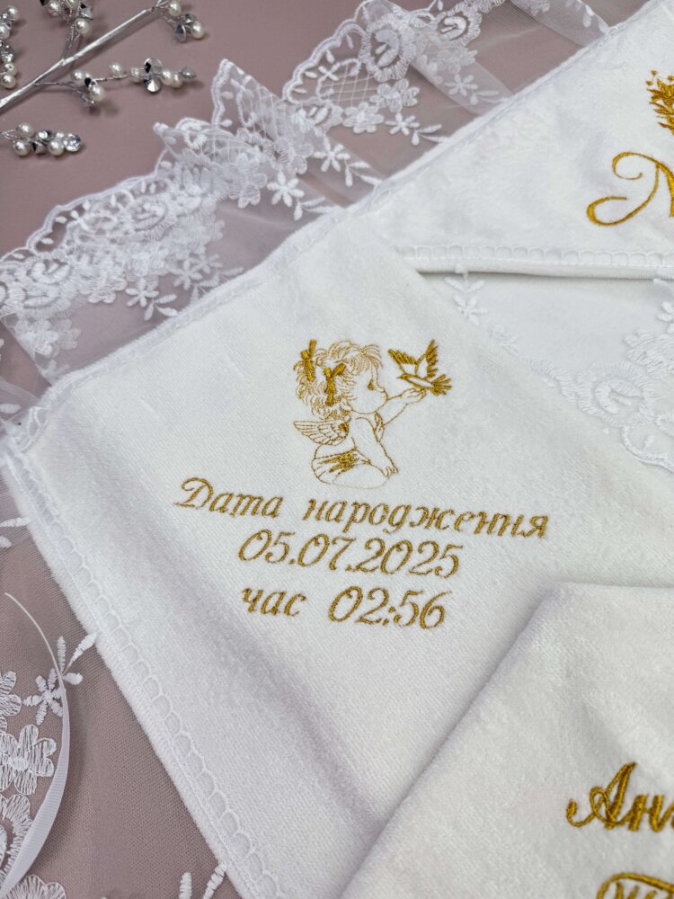 Розкішний Хрестильний набір для дівчинки “Маленька Принцеса” із сукнею та крижмою