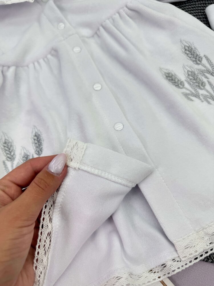 Хрестильна сукня для дівчинки “Колосок” з вишивкою, велюрова