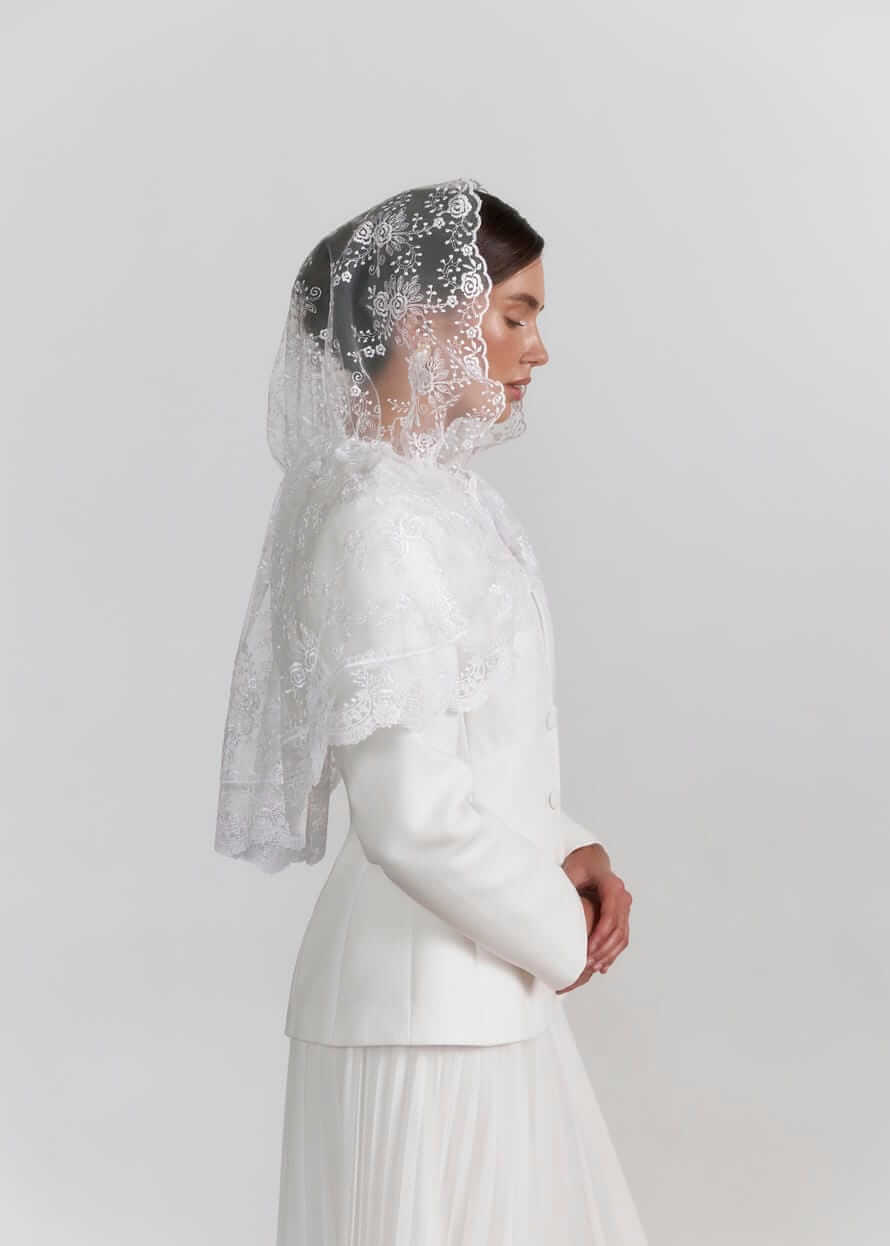 Святковий палантин для храму “White Dream” з капюшоном, білий