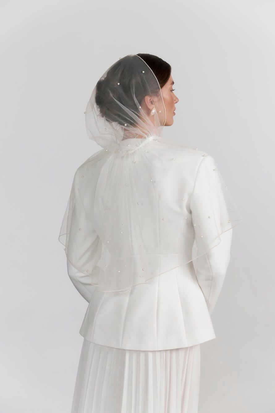 Палантин для відвідування храму “Pearl Sky”, фатин з перлинами, білий