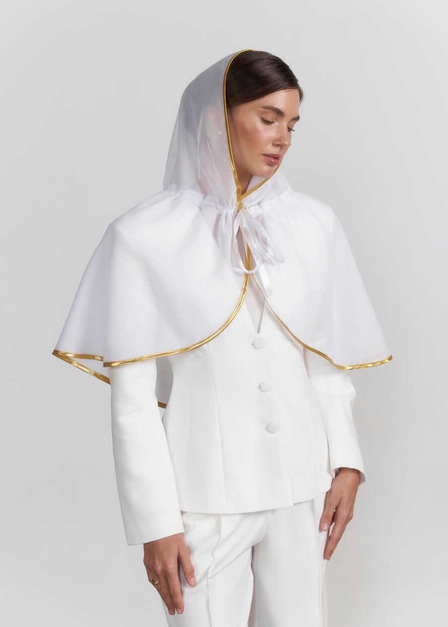 Палантин “Golden Line” з капюшоном та золотою окантовкою, шифон, білий