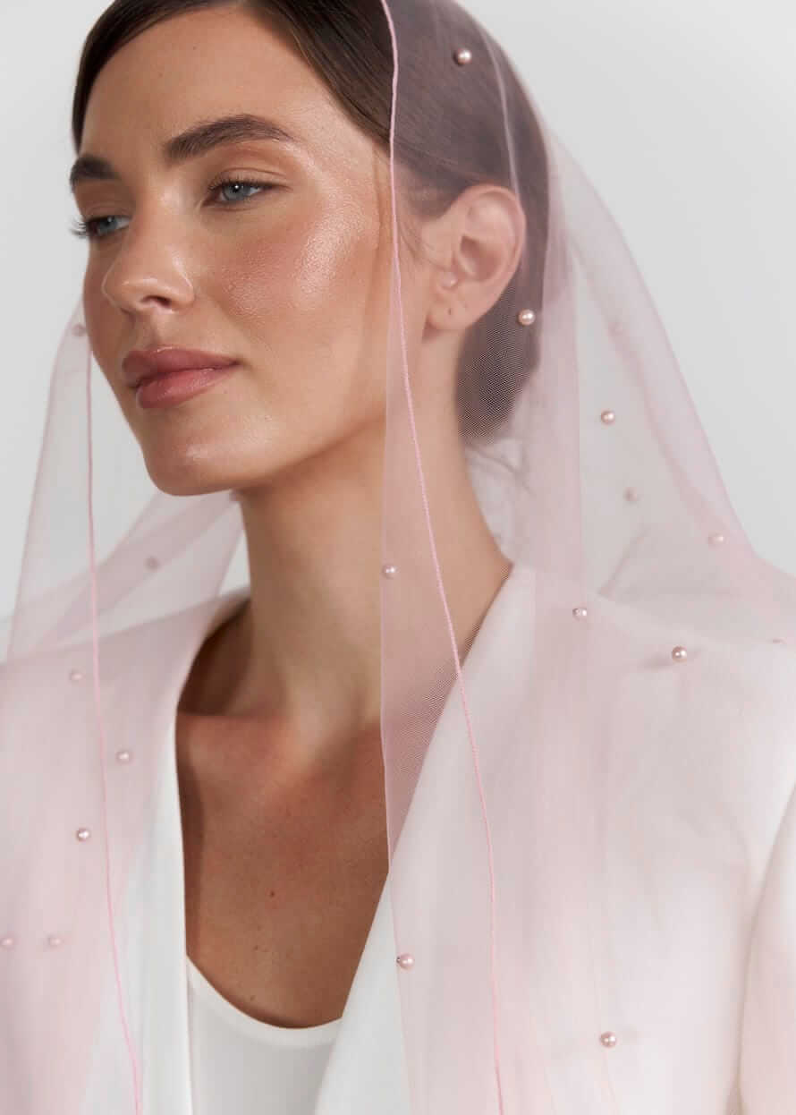 Шарф “Рожева Вуаль” з фатіну з перлинами (пудровий)