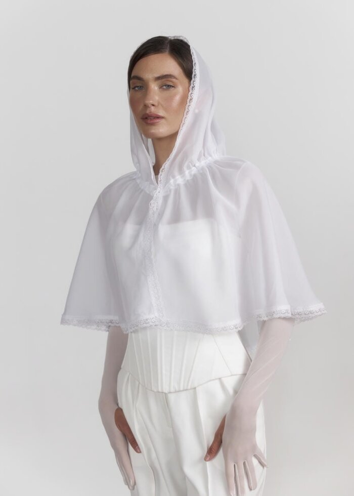 Палантин “Ефірний Шифон” білий, з мінімалістичним турецьким мереживом