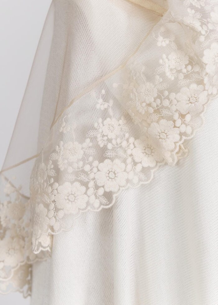 Купити елегантну хустку для церкви бежевого кольору, легкий фатин