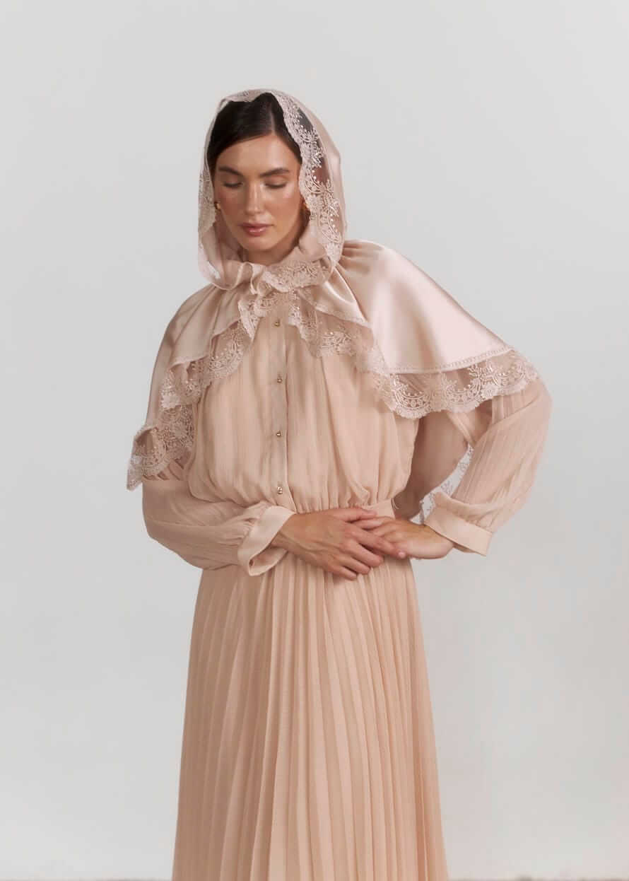 Палантин із шовку Армані “Elegance” з бежевим мереживом