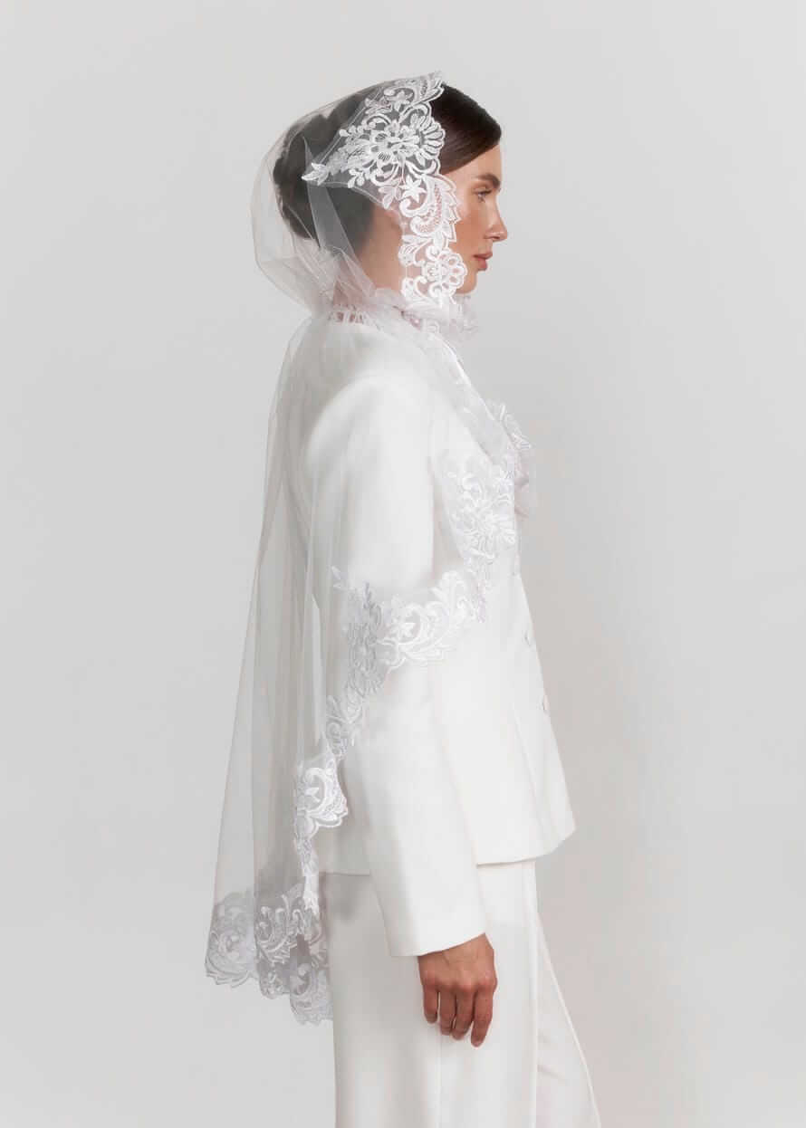 Королівський палантин “Royal Veil” з італійським мереживом, білий, довгий