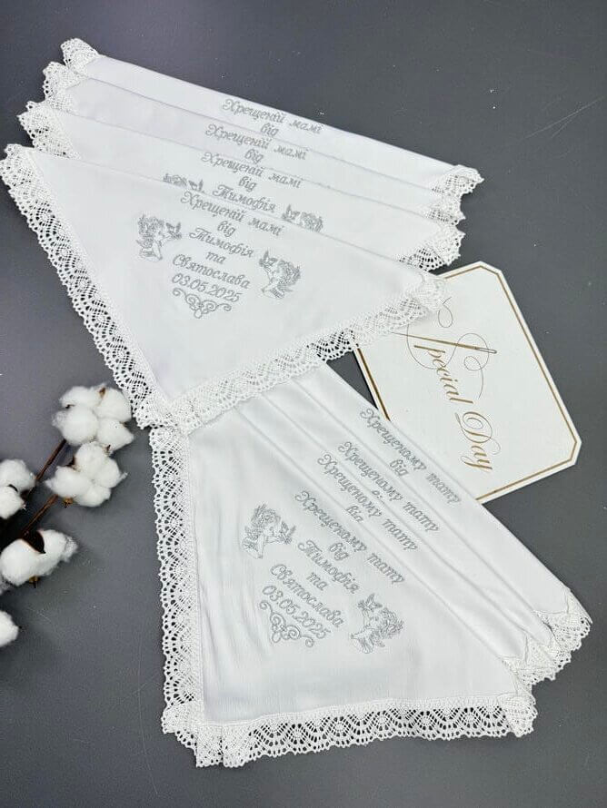 Салфетки под свечи "Свет Благословения" из атласа и турецким кружевом