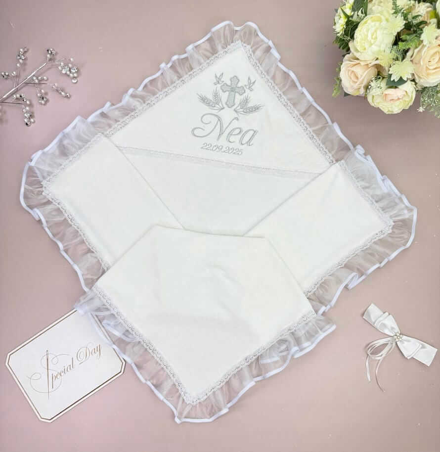 Крижма для хрещення "Срібний Ангел" із велюр махри, біла; з органзою та мереживом