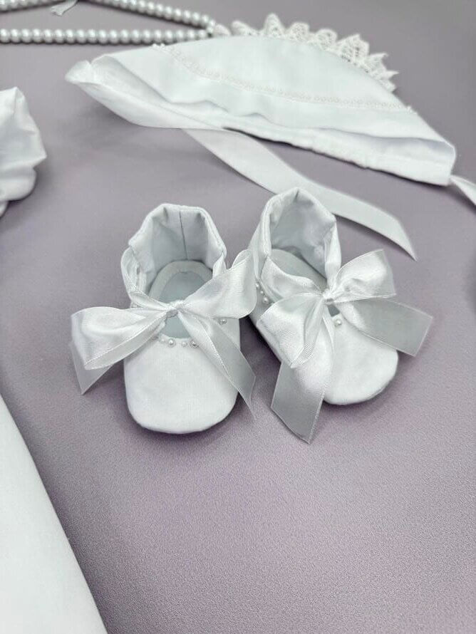 Хрестильний набір “Перлинна Принцеса” (Сукня, Чепчик, Пінетки), Білий Сатин