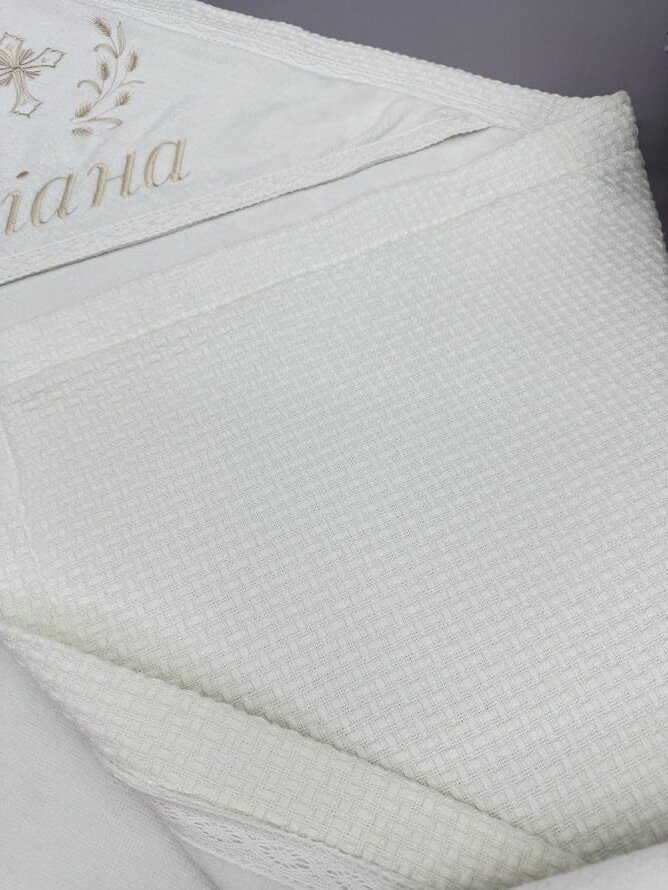 Купити білу крижму-плед для немовляти з іменем та побажанням