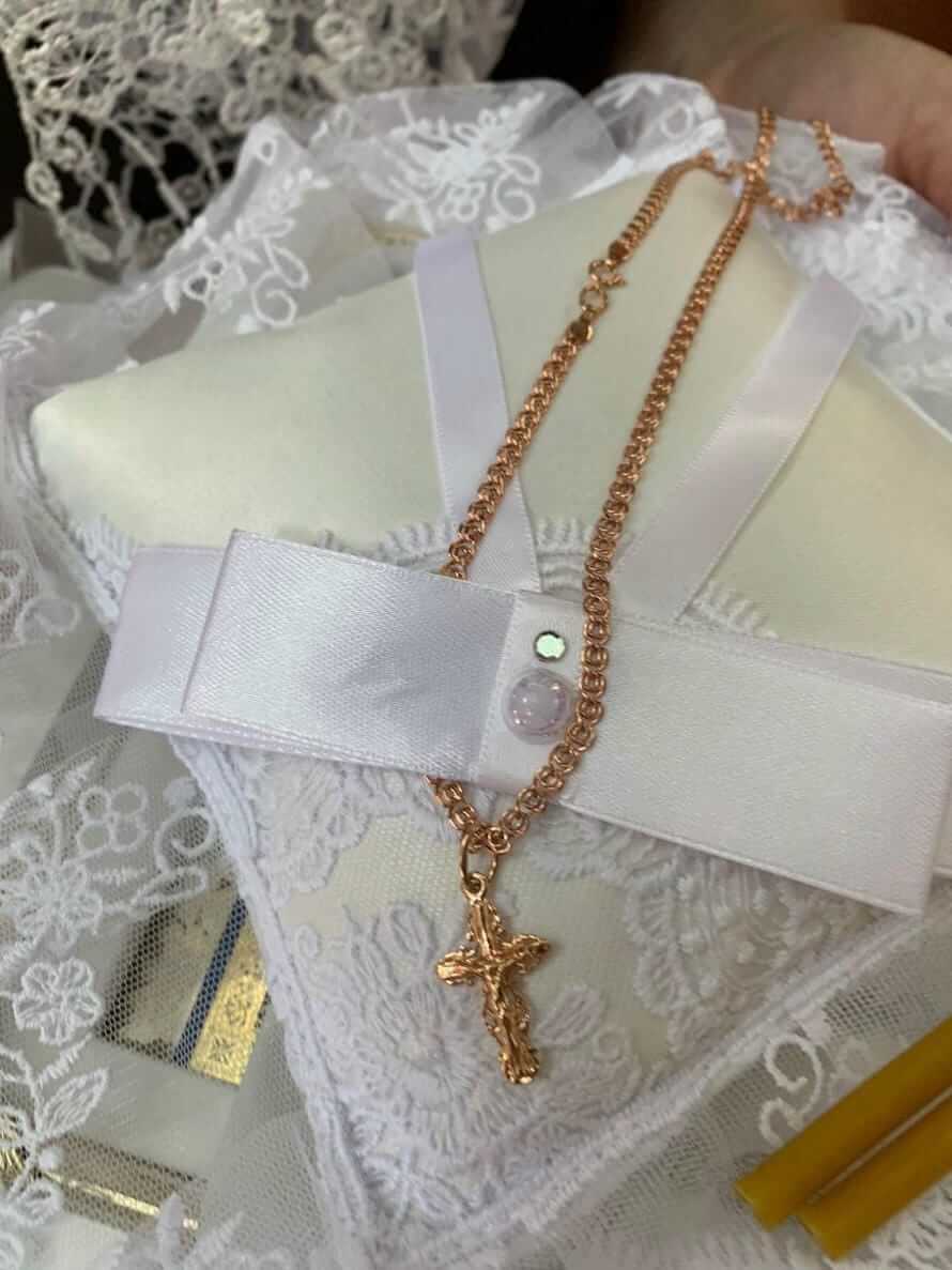 Подушечка для хрестика на хрестини “Оберіг” з вишивкою або декором