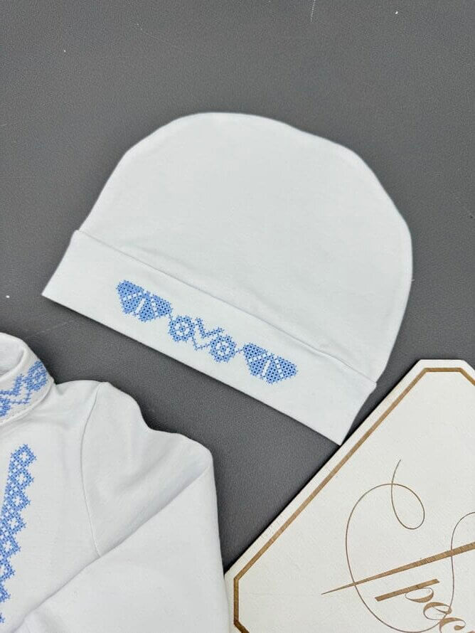 Хрестильний набір “Блакитна Вишиванка” 3 в 1: Сорочка,шапочка,штанці