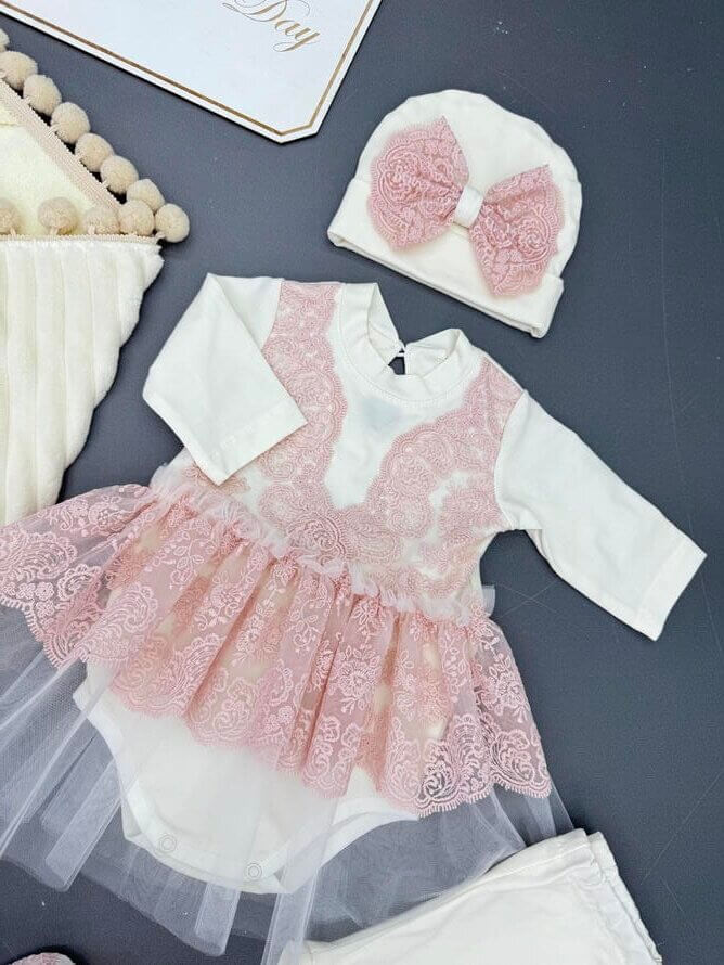 Хрестильний набір "Пудровий Ангел" (Боді-сукня, Шапочка), Айворі, Рожеве мереживо