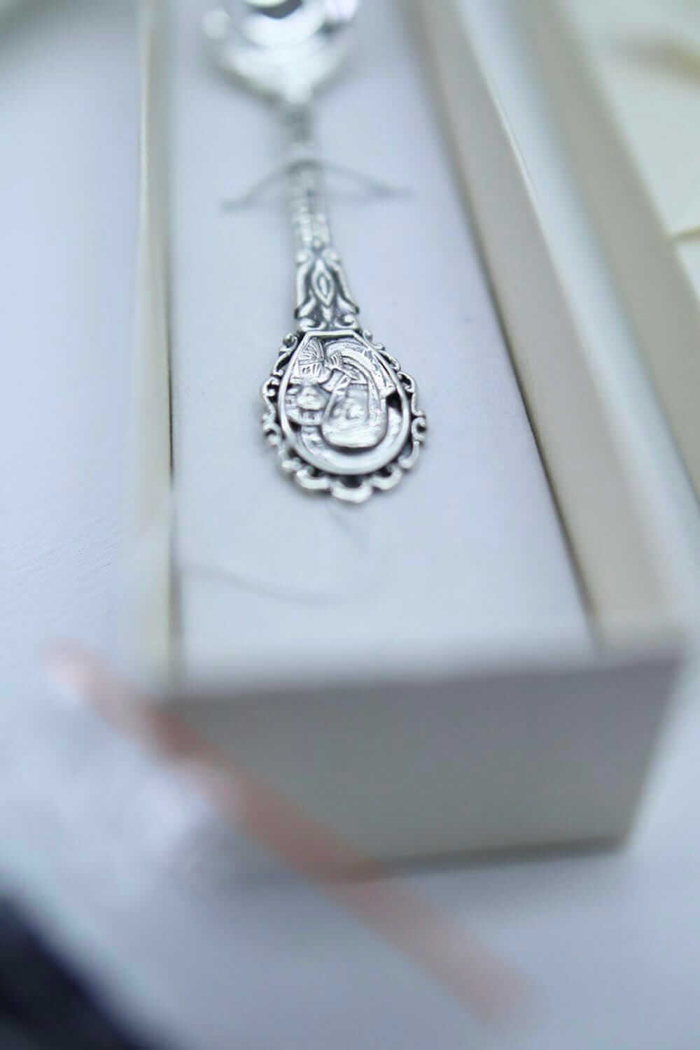 Серебряная ложечка «На Первый Зубик» — оберег и памятный подарок