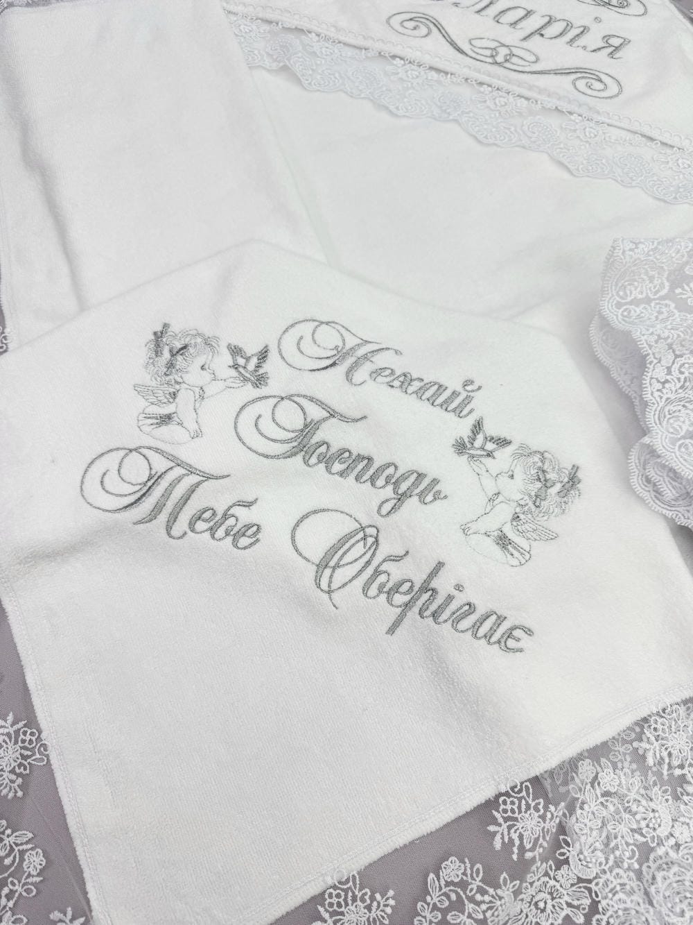 Набір для хрещення дівчинки  “Срібна Корона”, іменна вишивка