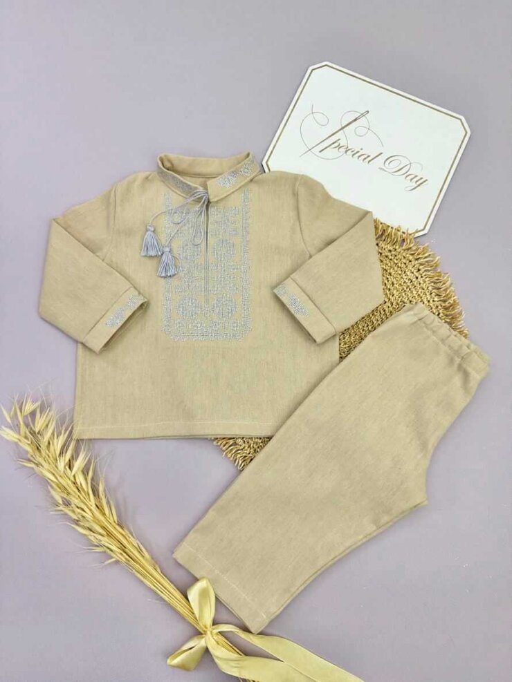 Одежда на крещение в украинском стиле