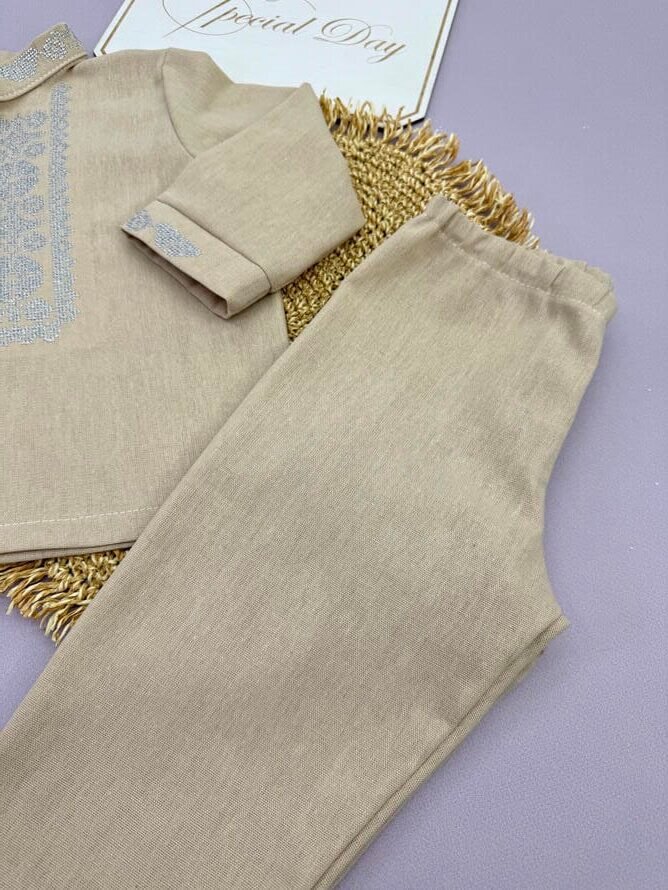 Одежда на крещение в украинском стиле