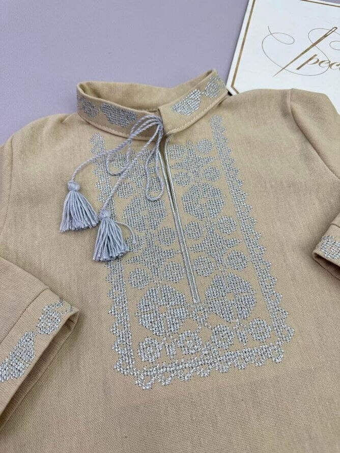 Одежда на крещение в украинском стиле