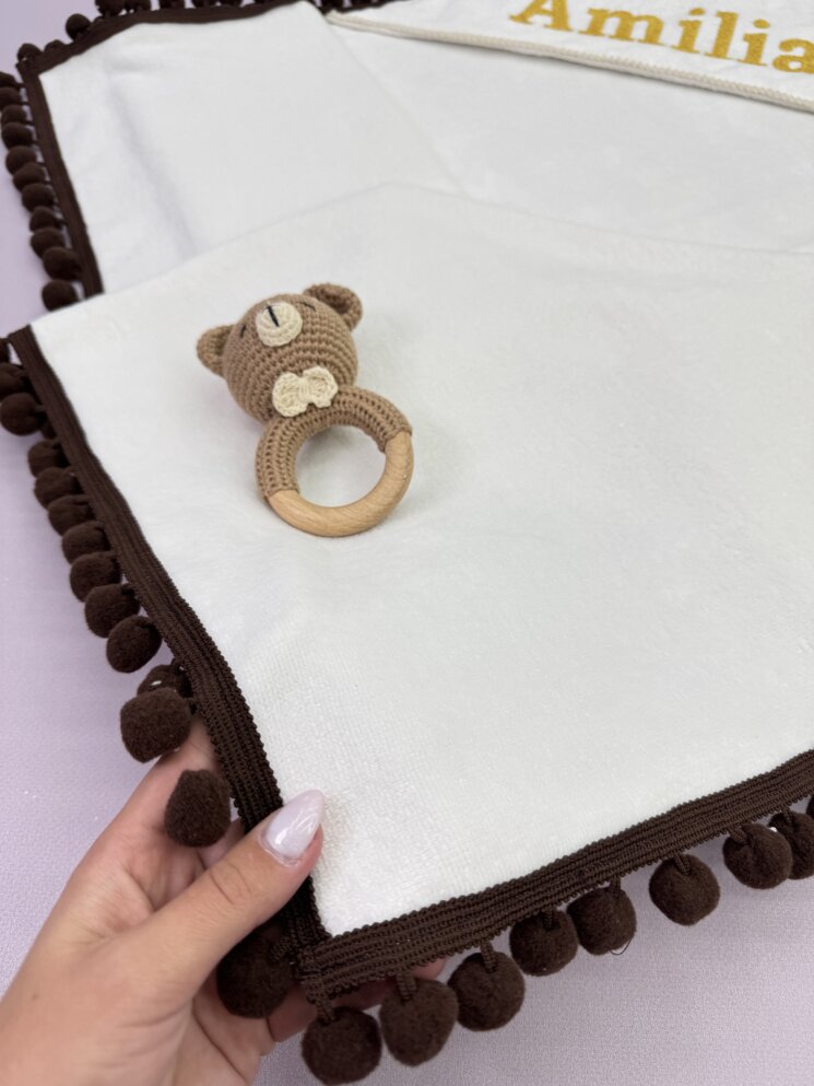 Крыжма-полотенце “Шоколадные Помпоны”