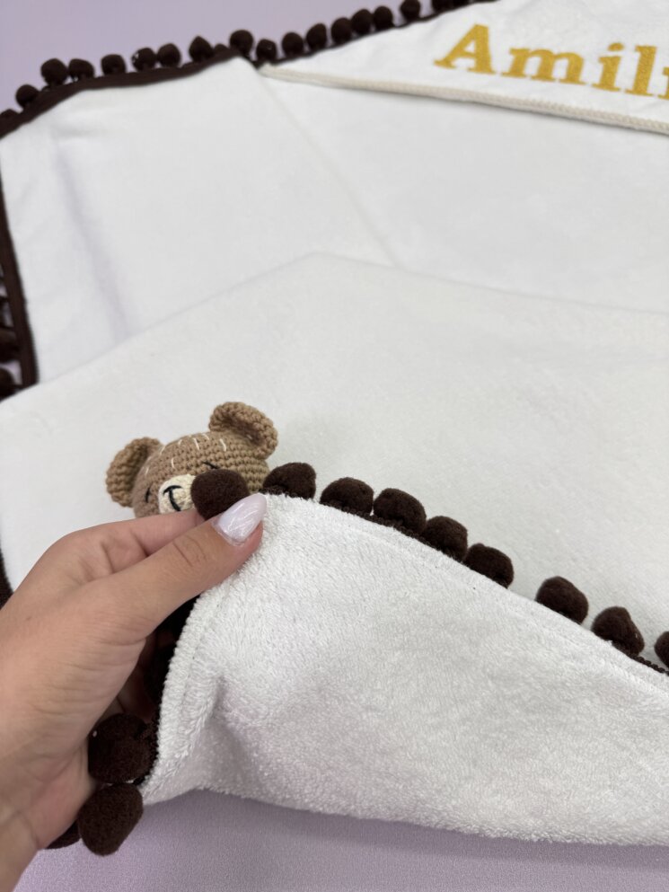 Крыжма-полотенце “Шоколадные Помпоны”