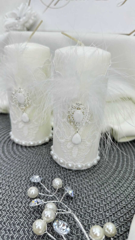 Набір свічок “Біле Перо” (2 шт.), білі, з пір’ям та перлиною