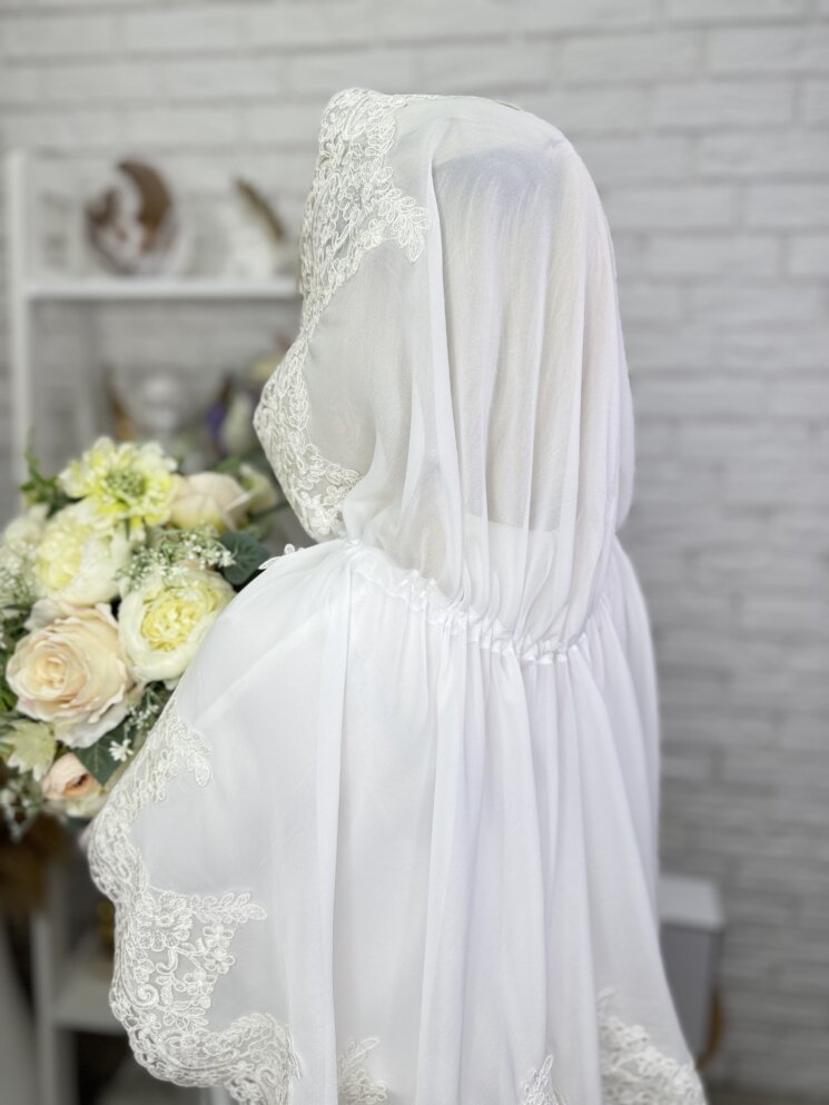 Палантин-вуаль “Молочная Роза”