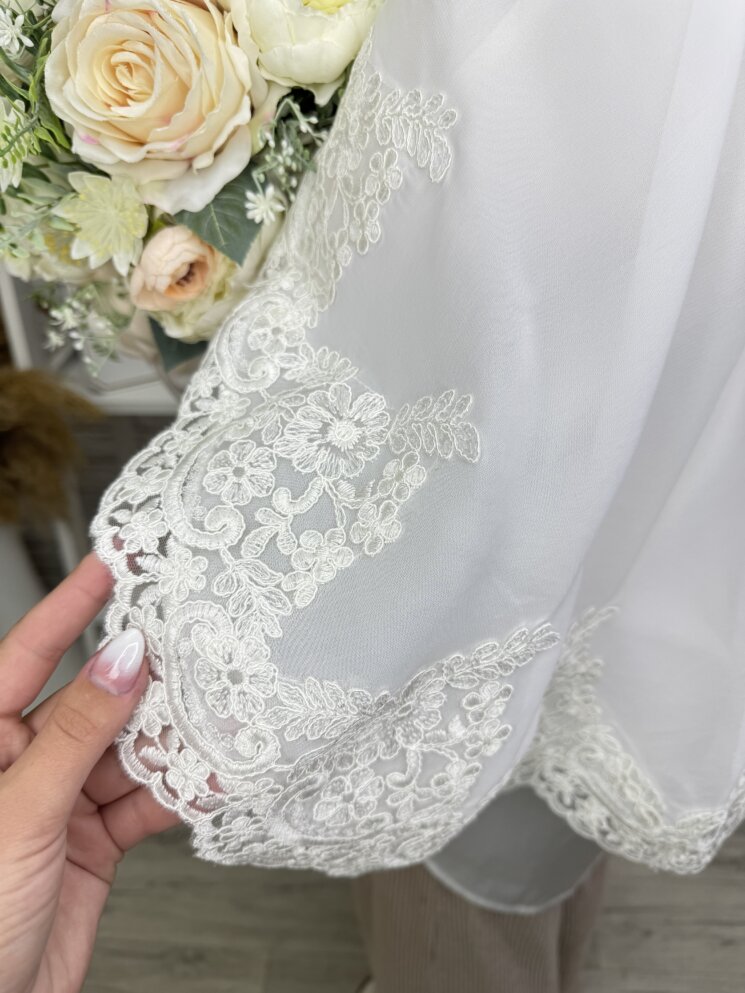 Палантин-вуаль “Молочная Роза”