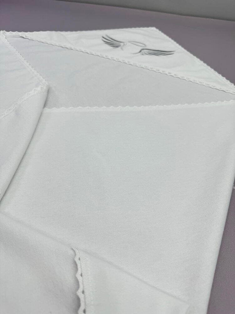 Крыжма из фланели (байки) «Чистота Ангела», с вышивкой, на крестины.