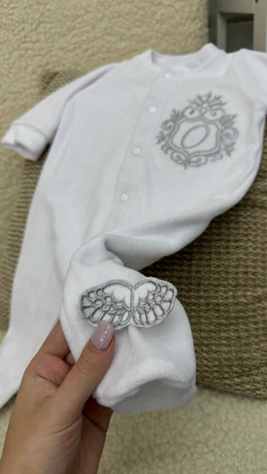 Набір для хрещення,Чоловічок для хрещення “Срібні Крила”