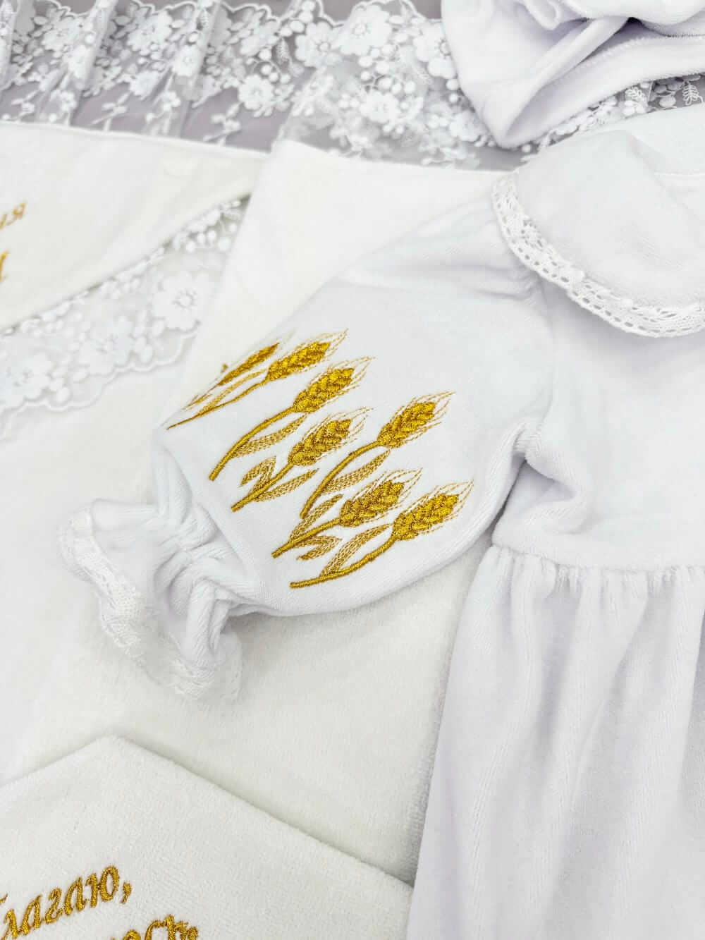 Набір для хрещення дівчинки “Символ Благодаті”, крижма, одяг, аксесуари