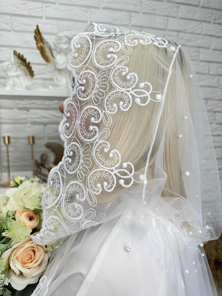 Палантин в храм «Жемчужная Корона» для крестной мамы, фатиновый