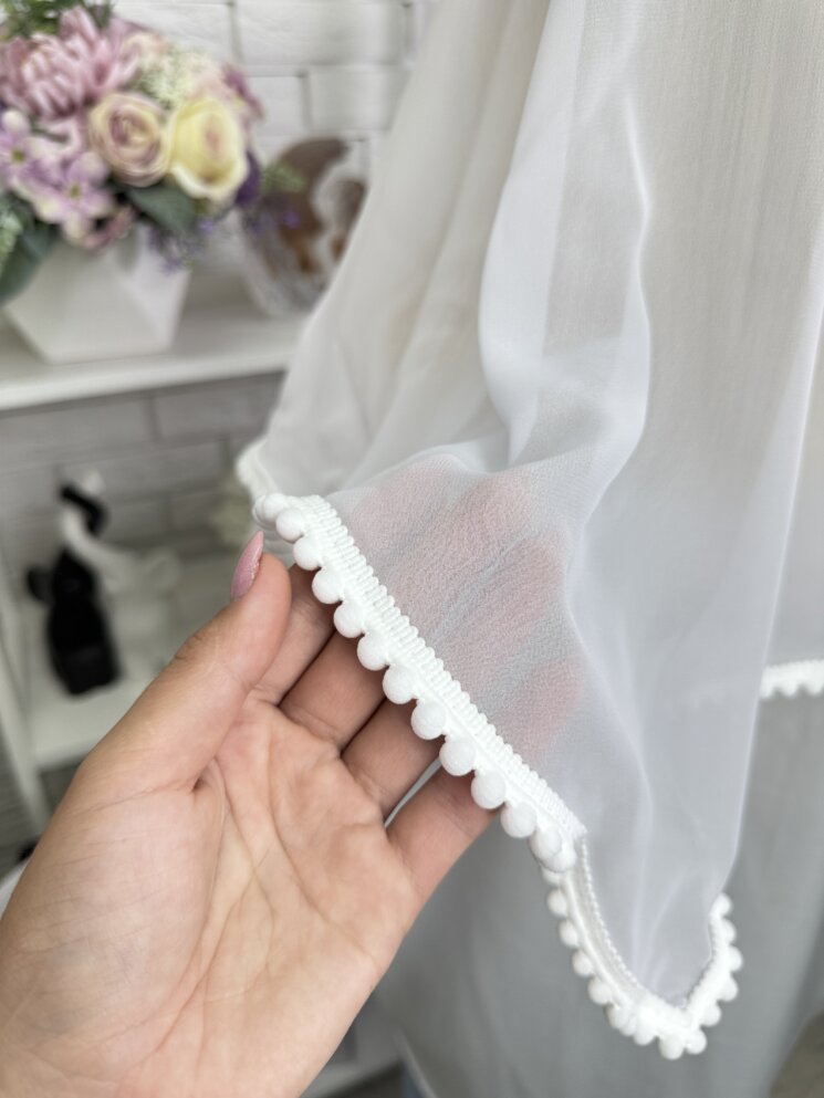 Платок-вуаль “Воздушные Помпоны”