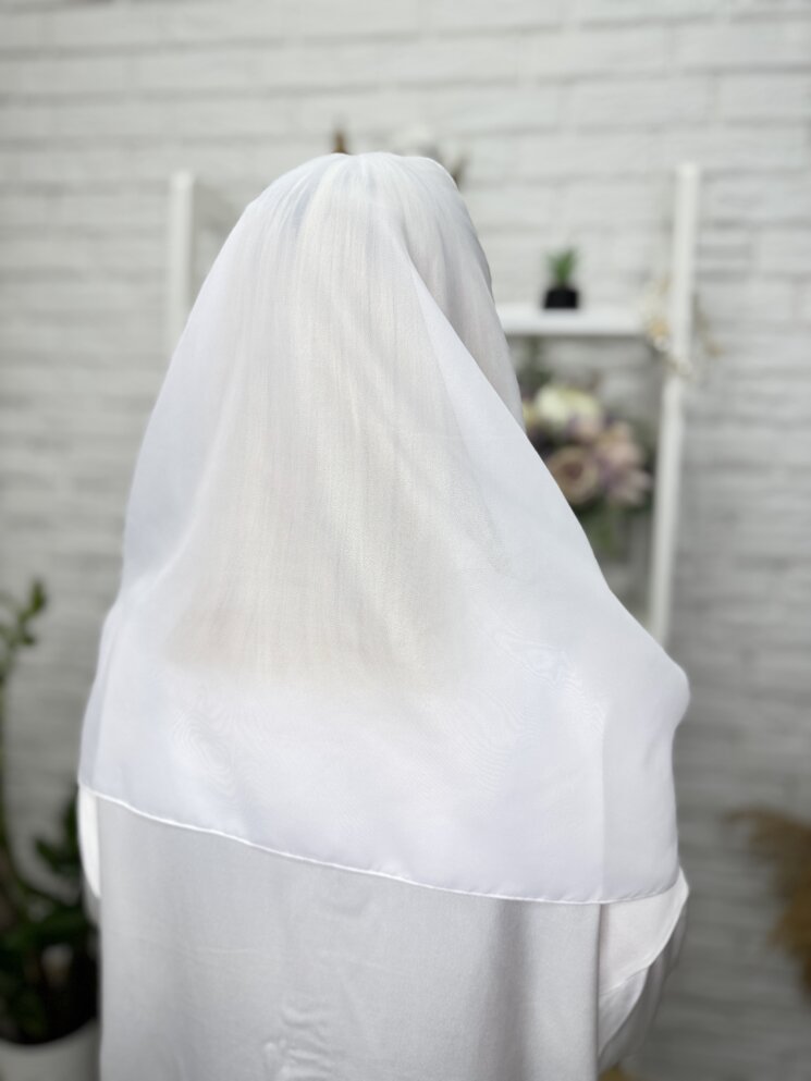 Классическая накидка на голову для храма