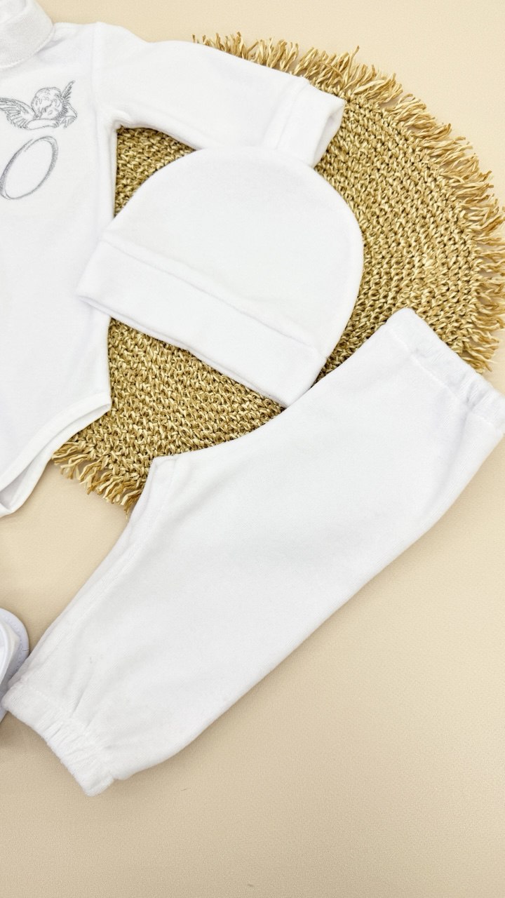 Комплект для крещения «Велюровый Ангел», тёплая одежда, именная вышивка