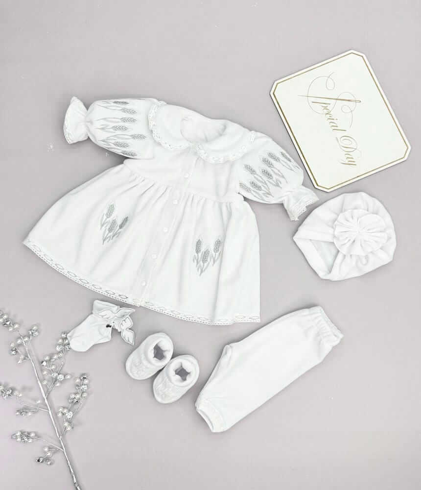 Теплий хрестильний набір одягу для дівчинки “Silver Star” з білого велюру