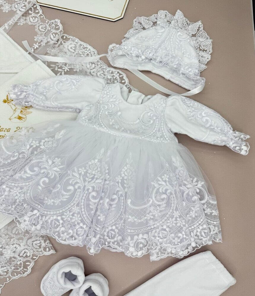 Роскошный велюровый набор на крещение для девочки “Cord Lace White”