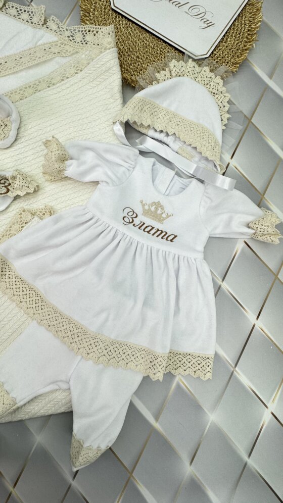 Крестильный набор для девочки «Золотая Грация»