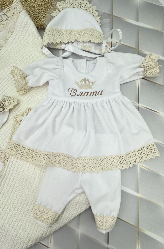Крестильный набор для девочки «Золотая Грация»