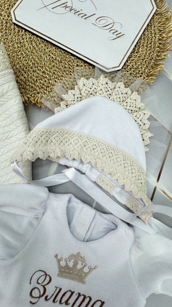 Крестильный набор для девочки «Золотая Грация»