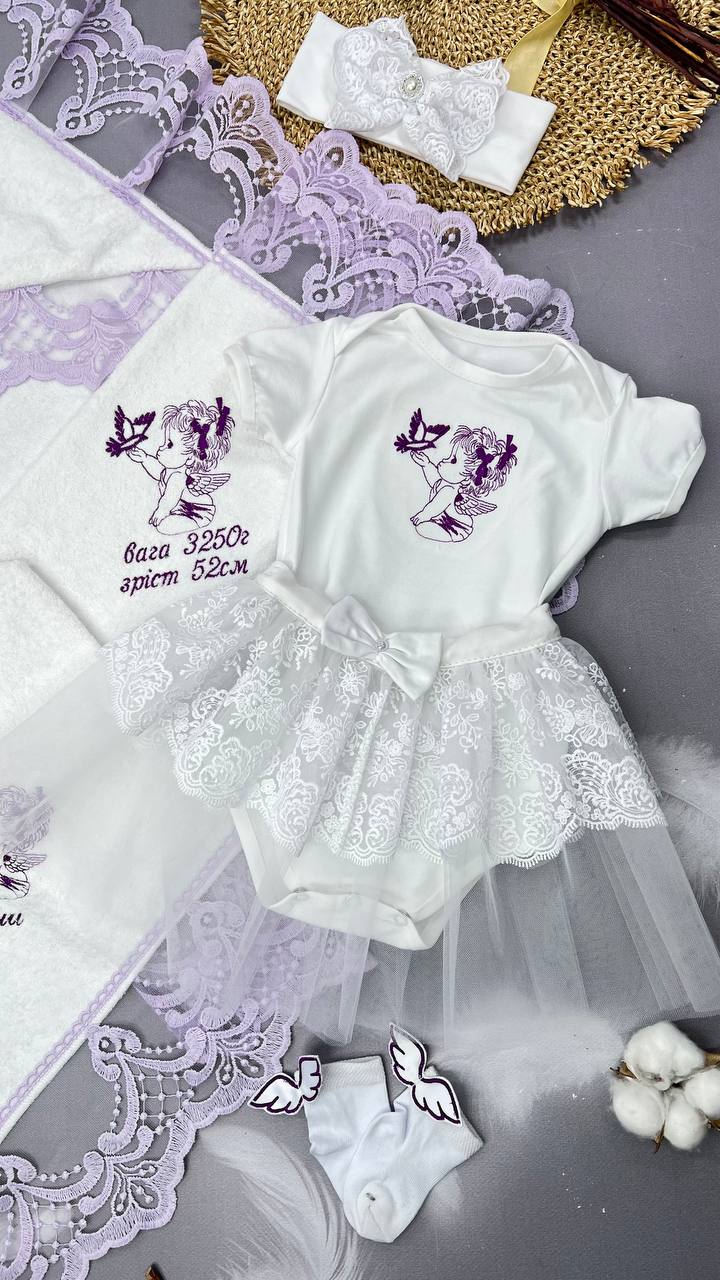 Іменний хрестильний набір  для дівчинки «Аметистове Сяйво»