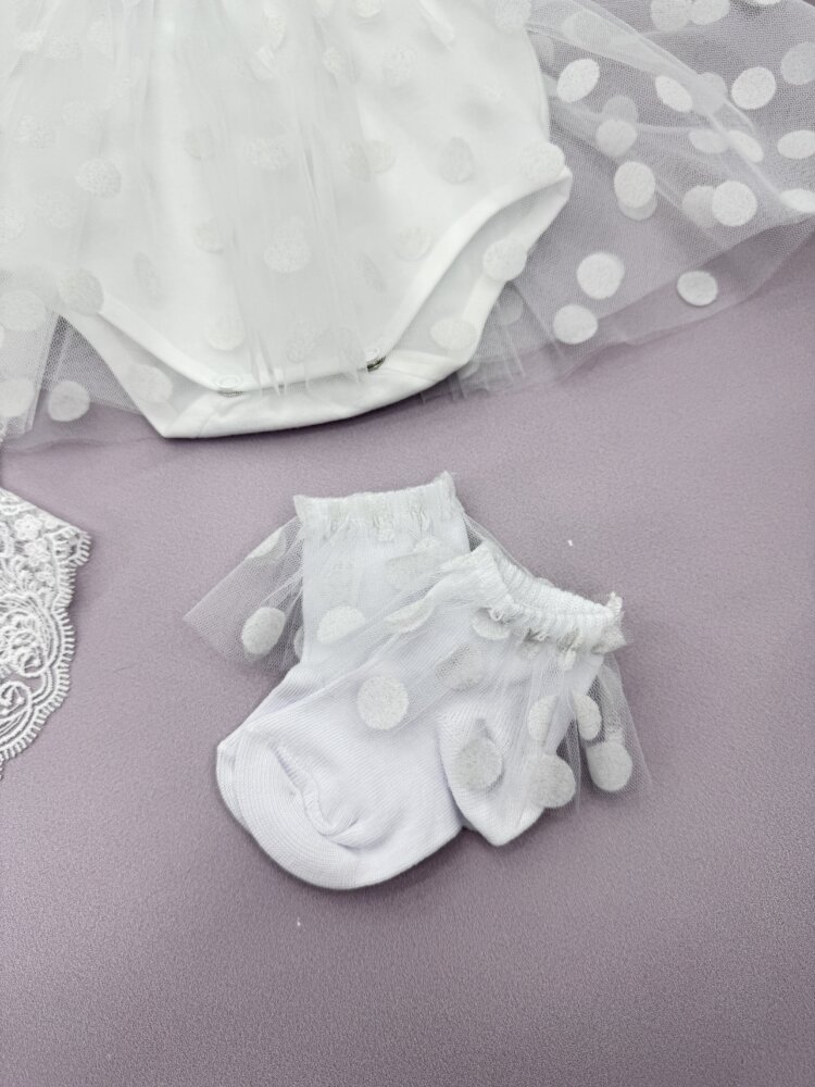 Нарядный набор для девочки «White Polka Dot»: боди с юбкой, повязка и носки