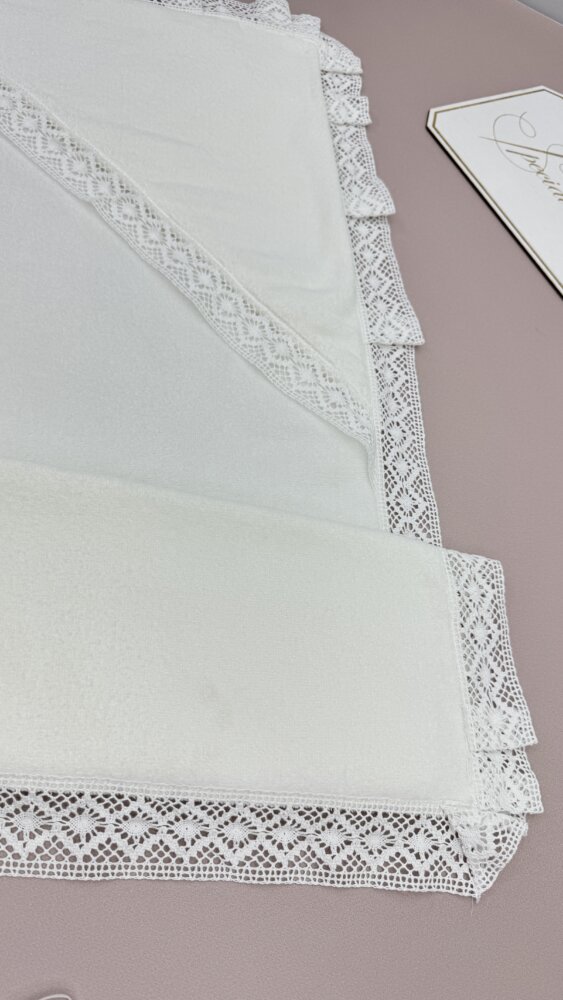 Классическая махровая крыжма «Pure White» с натуральным хлопковым кружевом