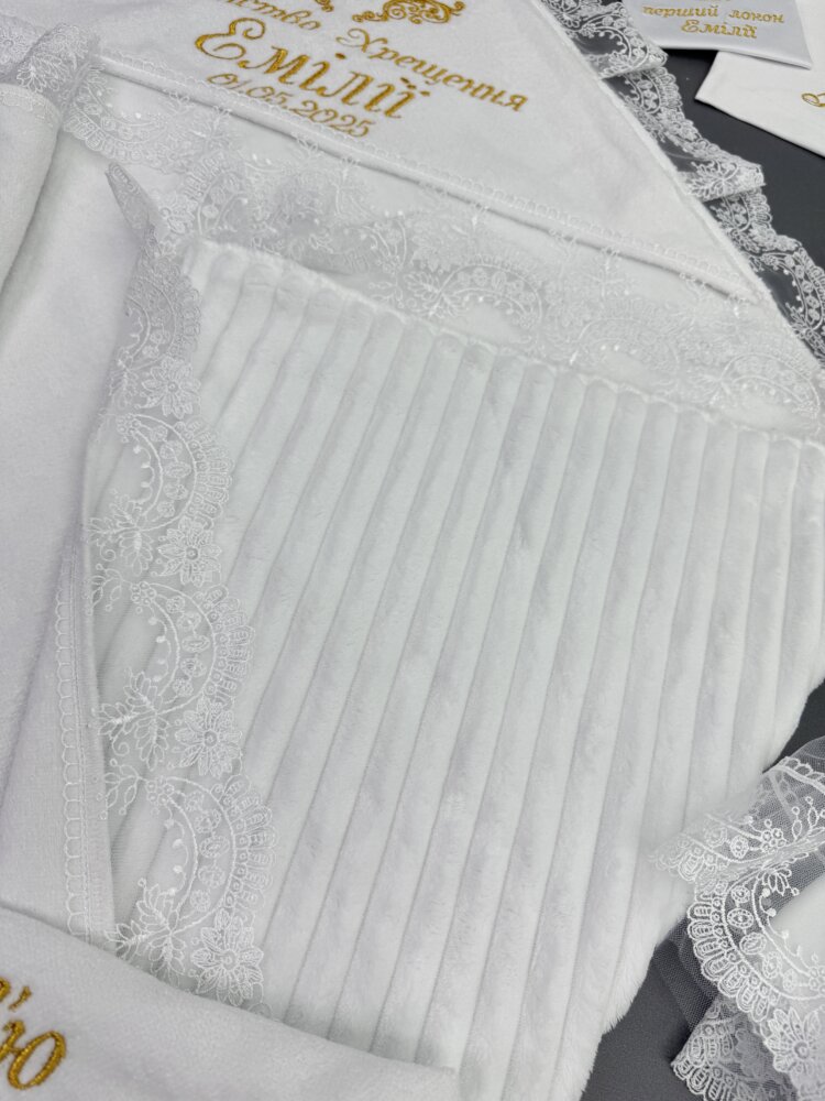 Премиальный крестильный набор «Royal Gold»: утеплённая крыжма-плед, платье и аксессуары