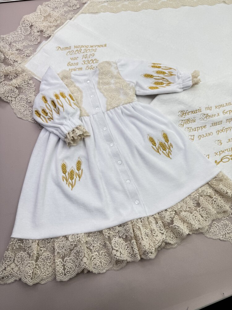 Велюрова сукня для дівчинки «Golden Harvest» з вишивкою колосків