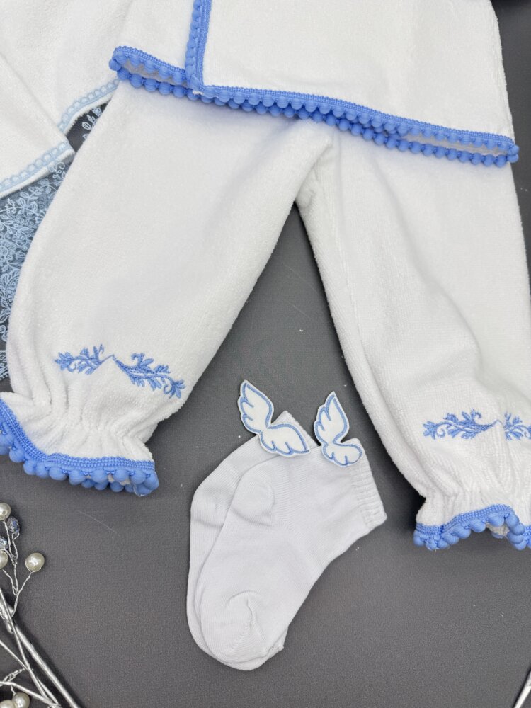 Крестильный набор для мальчика «Blue Angel»: рубашка с капюшоном, штанишки и носочки