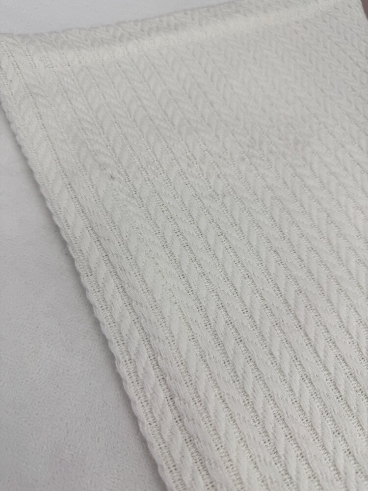 Утеплена крижма-плед «Gentle Braid»: велюр-махра та в’язка косичка