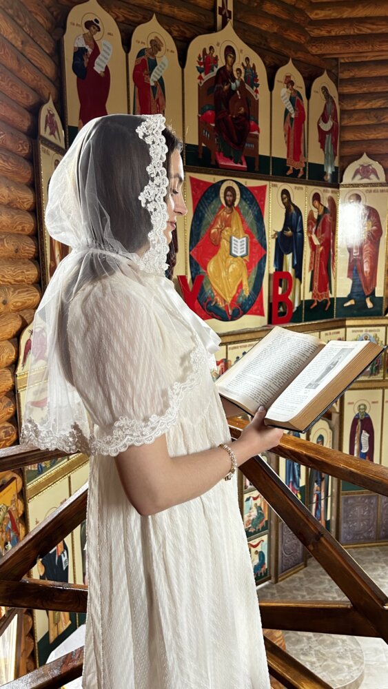 Палантин-капюшон для храму «Milk Silk» з фатину та кордового мережива