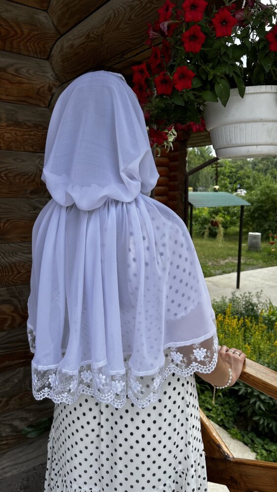 Білий палантин-капюшон для храму з шифону та турецького мережива